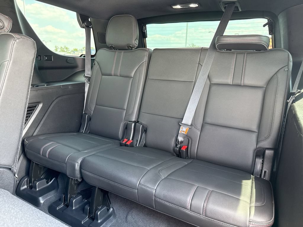 Used 2021 Chevrolet Tahoe RST AWD/4WD image 24