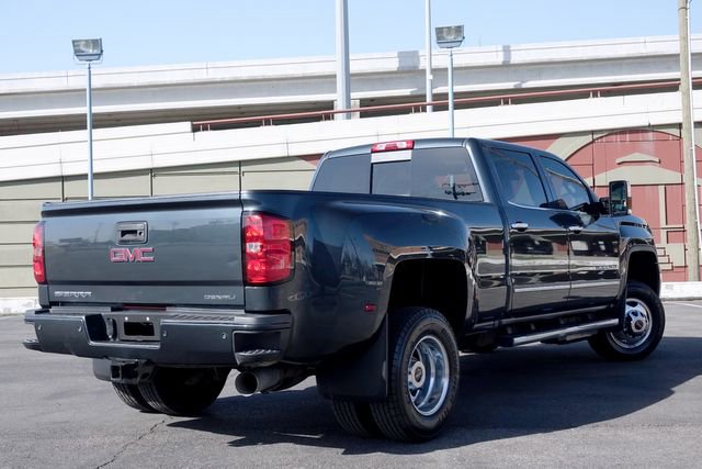 Used 2017 GMC Sierra 3500 Denali w/ Duramax Plus Package image 22