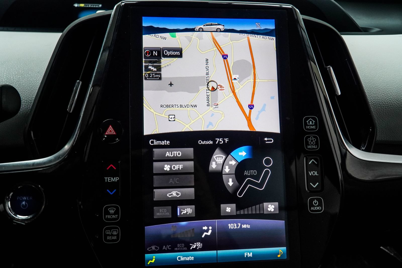 Used 2021 Toyota Prius Prime XLE FWD image 25