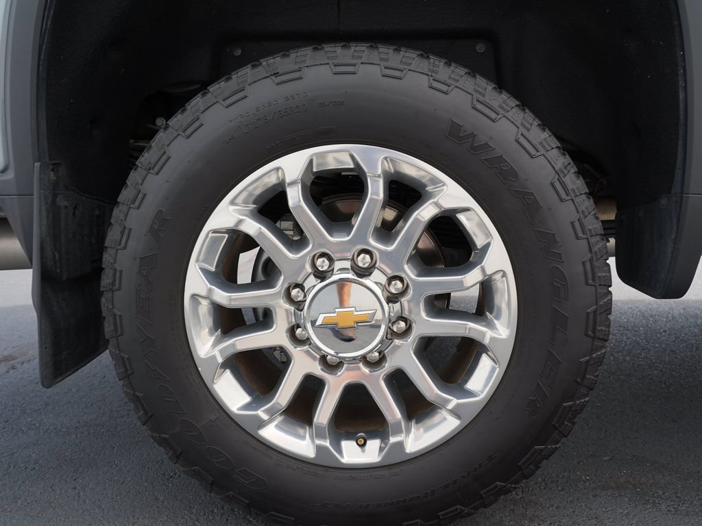Certified 2025 Chevrolet Silverado 3500 LTZ w/ LTZ Plus Package AWD/4WD image 30