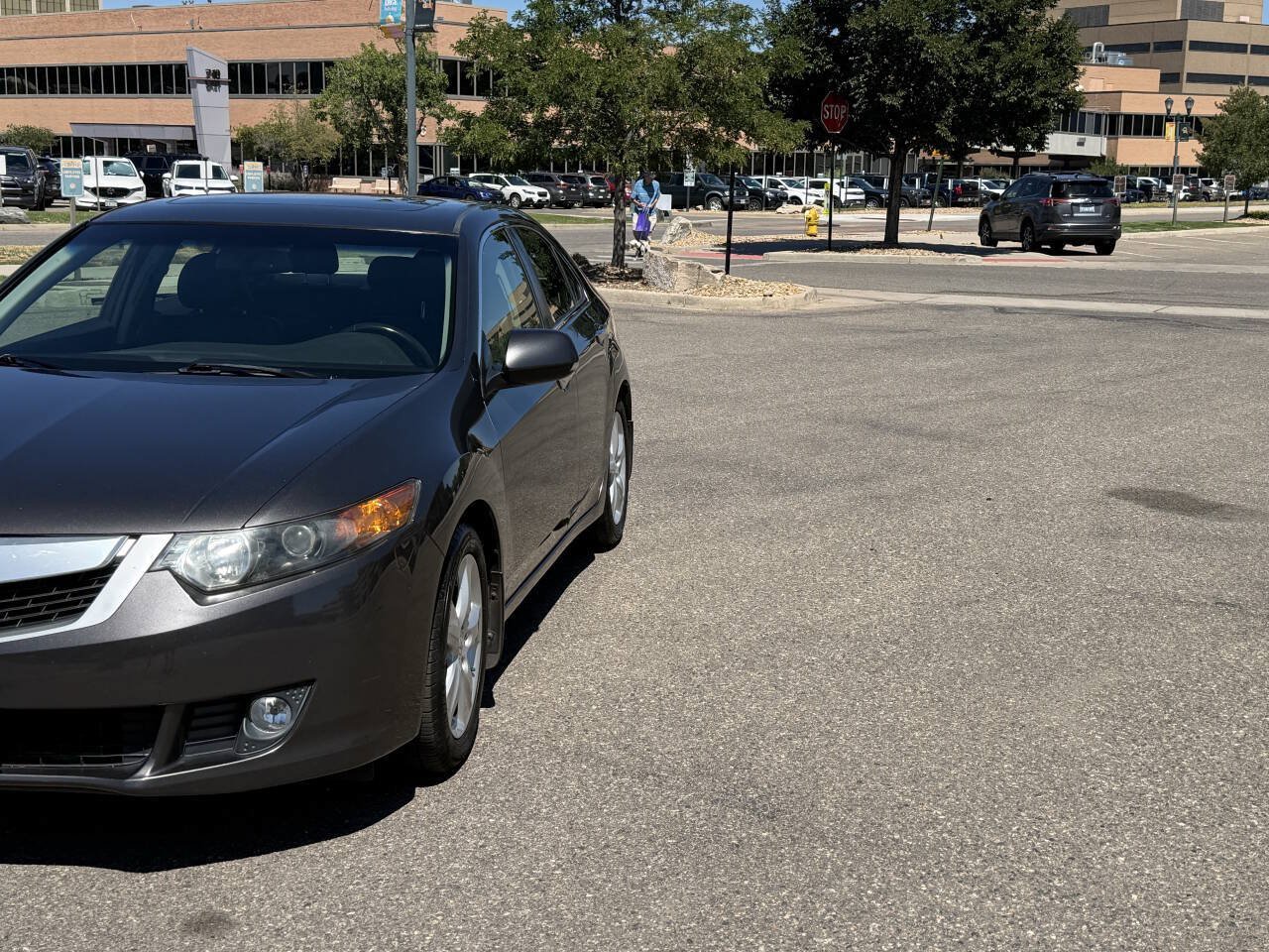 Used 2009 Acura TSX w/ Technology Package FWD image 4