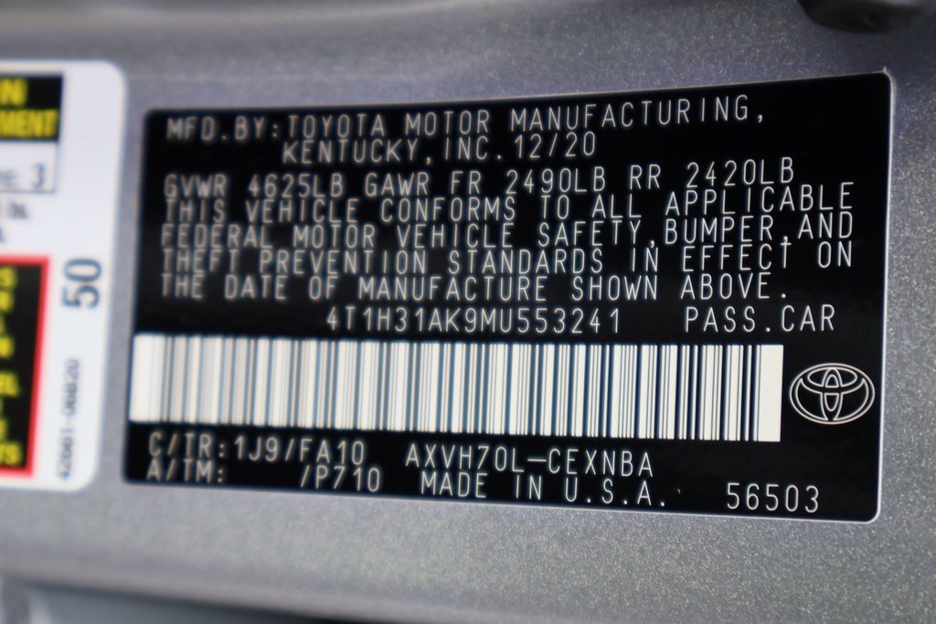 Certified 2021 Toyota Camry LE image 28