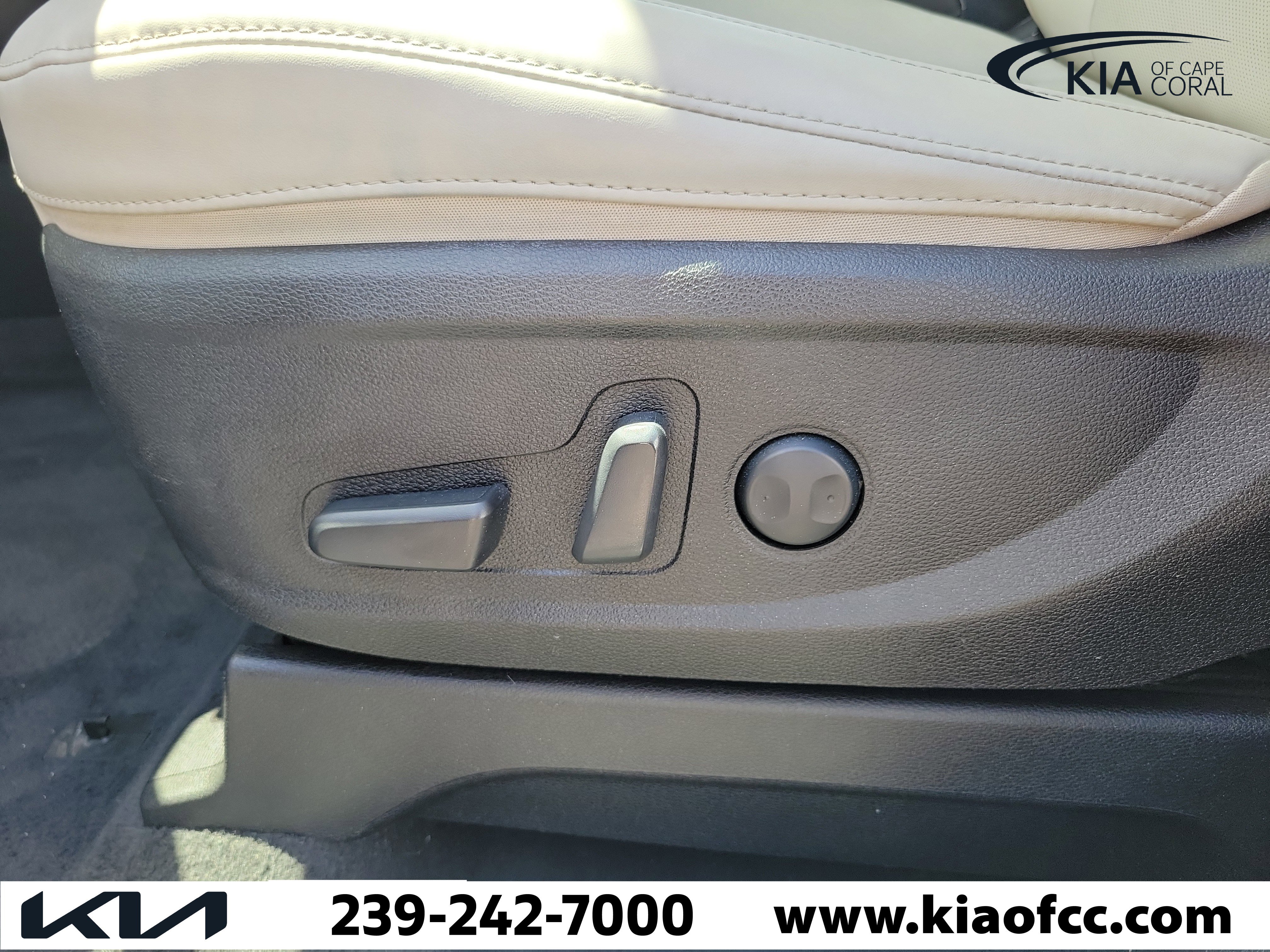 Used 2022 Kia Telluride S image 23