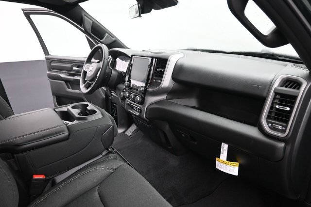 New 2027 RAM 1500 Express RWD image 28