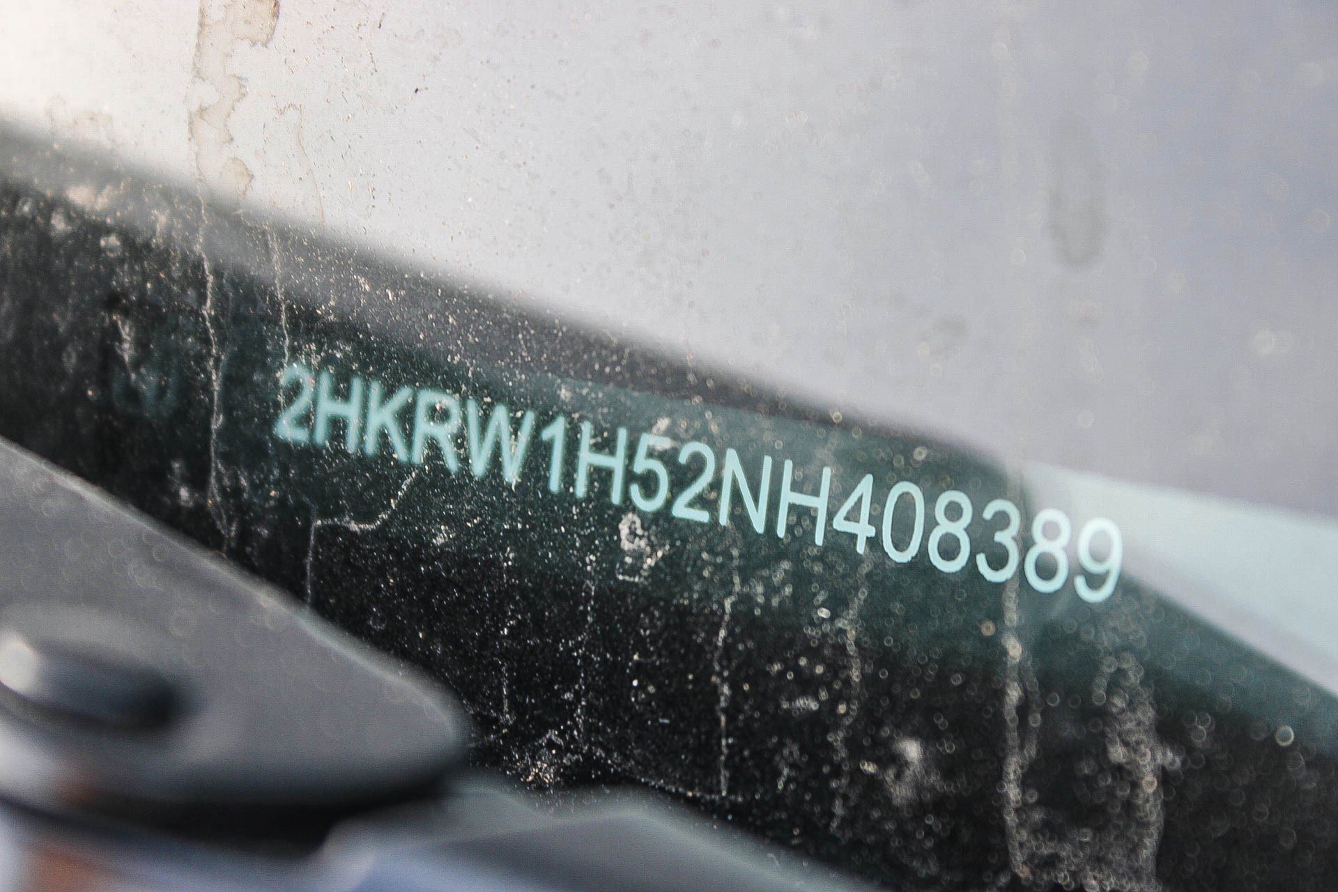 Used 2022 Honda CR-V EX image 2