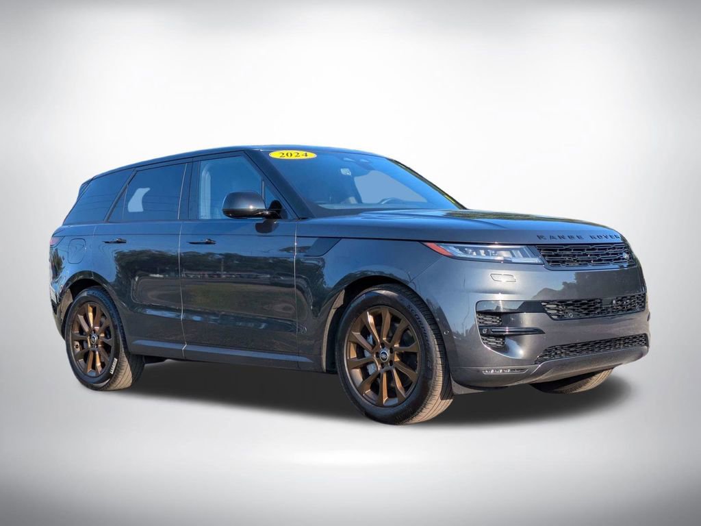 Used 2024 Land Rover Range Rover Sport SE AWD/4WD image 2