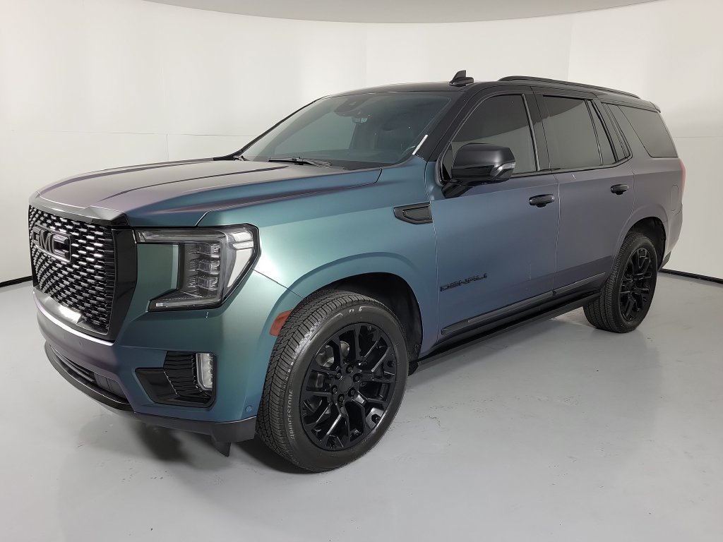 Used 2023 GMC Yukon Denali w/ Denali Reserve Package AWD/4WD image 3