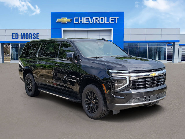 New 2026 Chevrolet Suburban LS RWD image 2