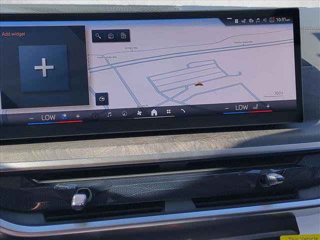 Used 2026 BMW X7 xDrive40i w/ Premium Package image 13