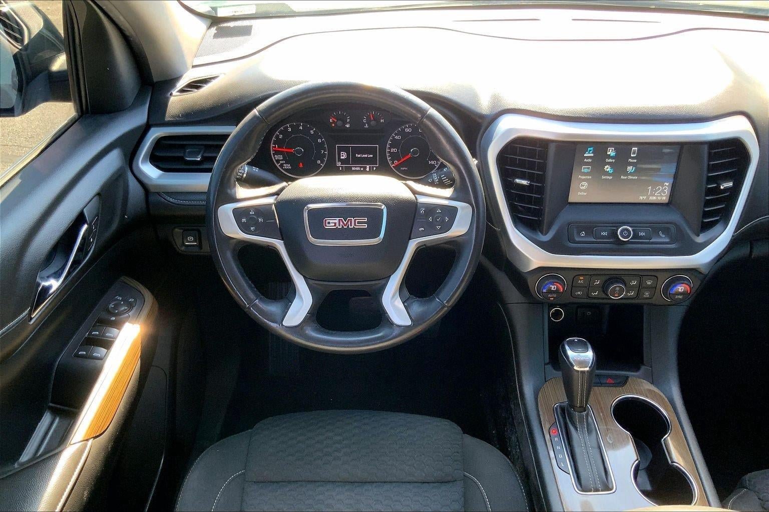 Used 2019 GMC Acadia SLE w/ LPO, Floor Liner Package FWD image 5