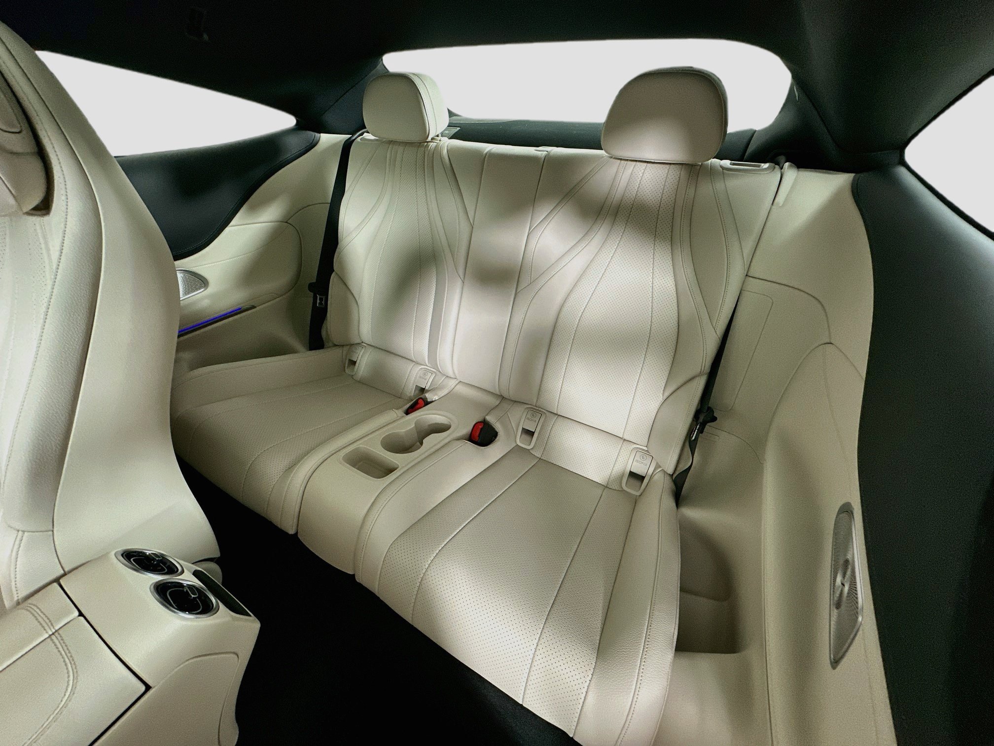 Certified 2024 Mercedes-Benz CLE 300 4MATIC Coupe image 31