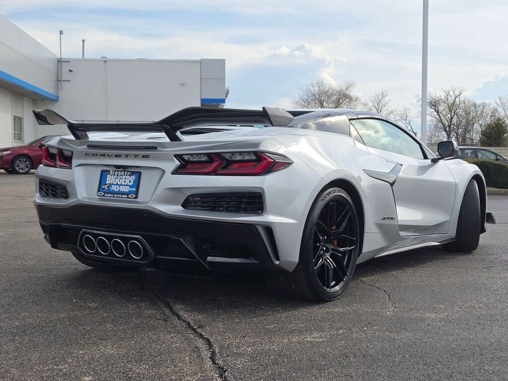 New 2026 Chevrolet Corvette Z06 RWD image 10