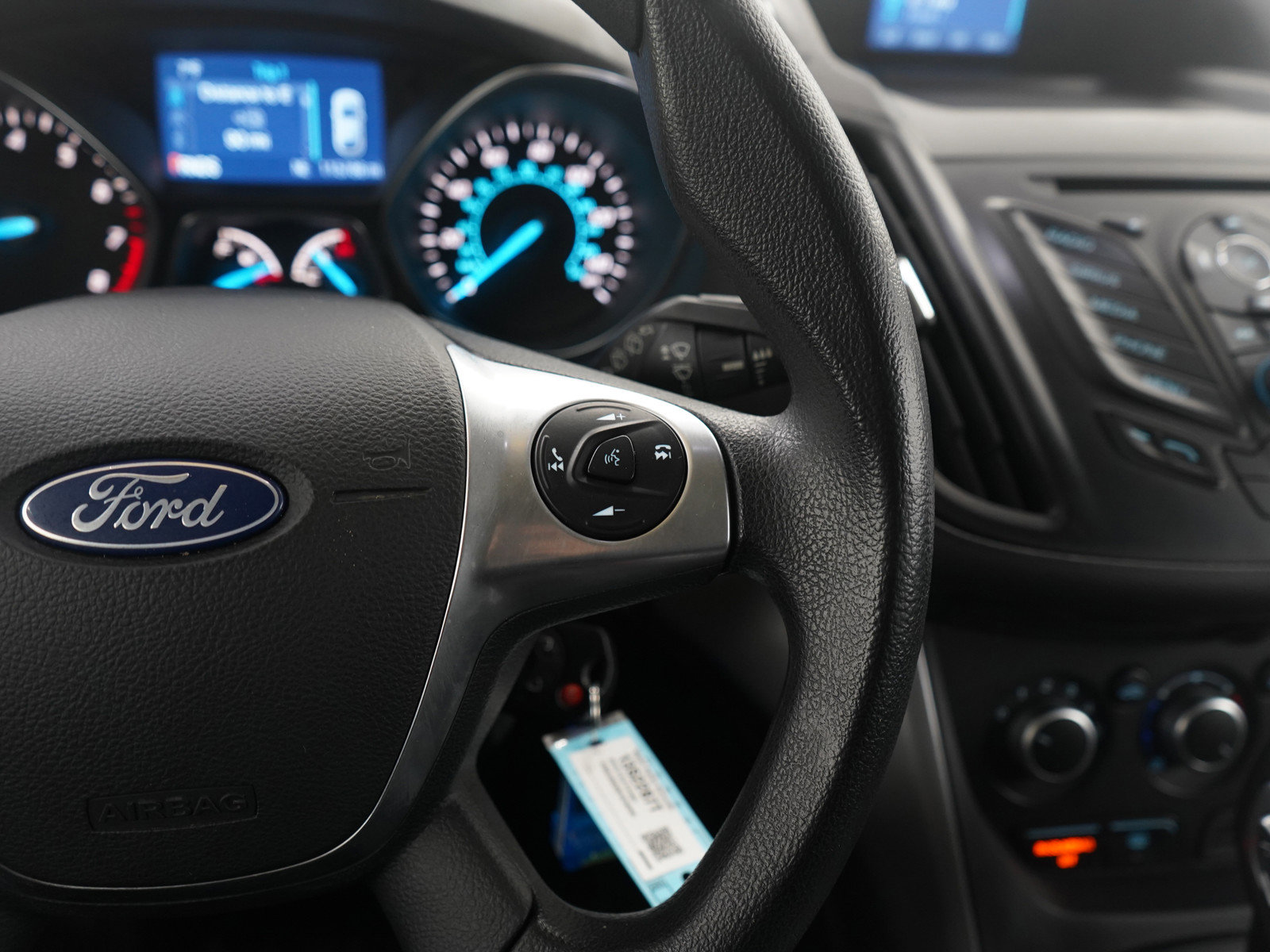 Used 2015 Ford Escape SE image 25