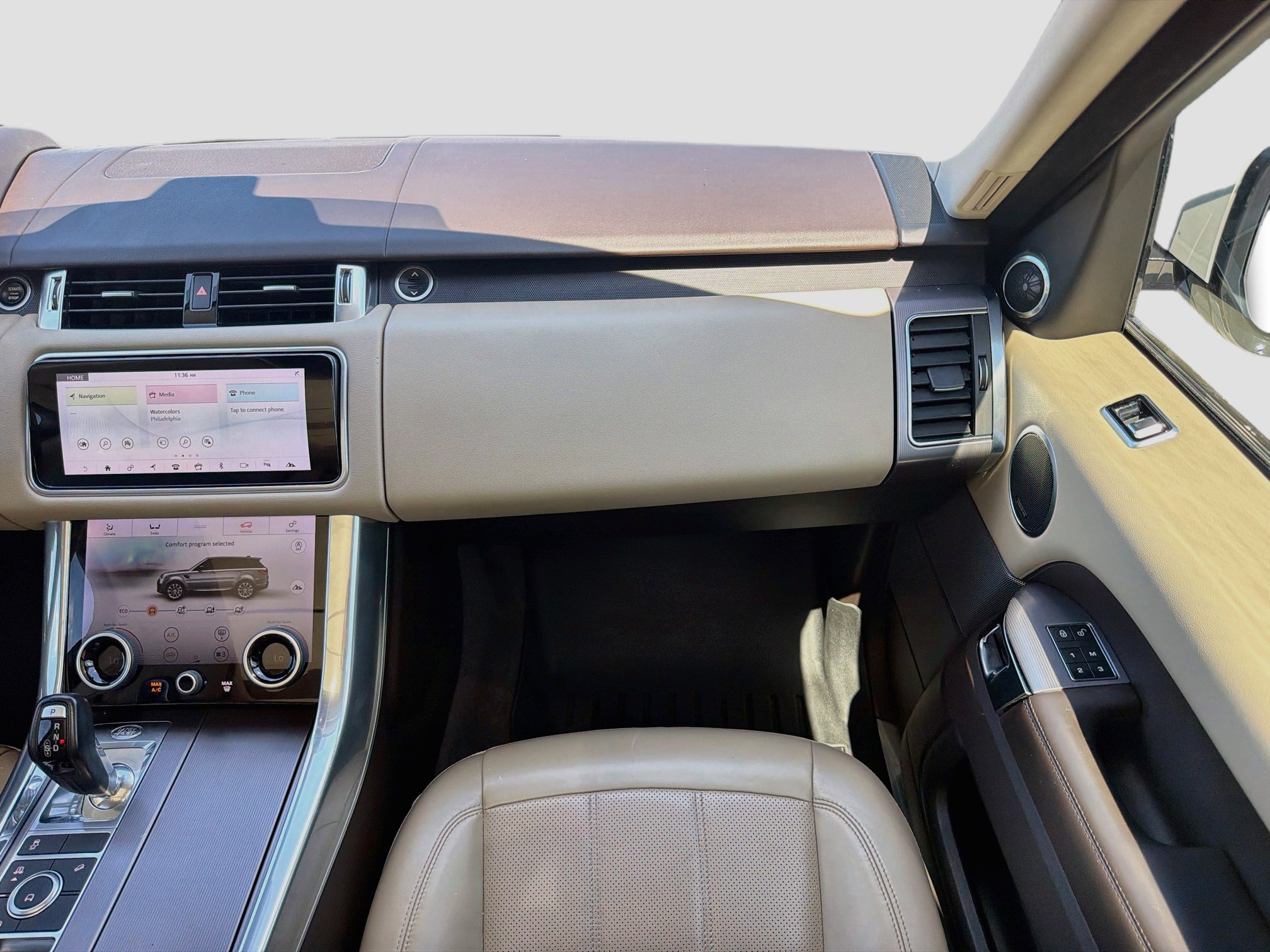 Used 2019 Land Rover Range Rover Sport HSE AWD/4WD image 17