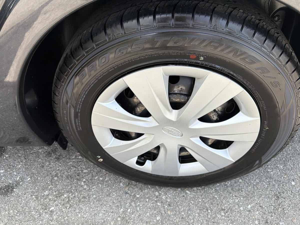 Used 2015 Subaru Impreza 2.0i AWD/4WD image 7