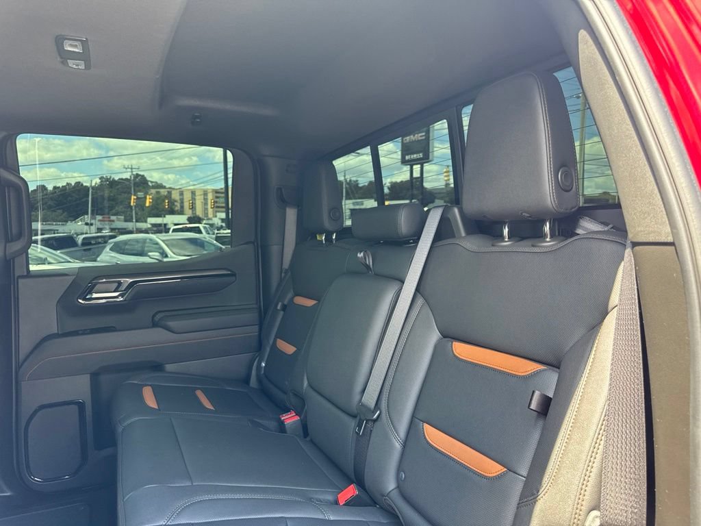 Used 2025 GMC Sierra 1500 AT4 w/ AT4 Premium Package AWD/4WD image 26