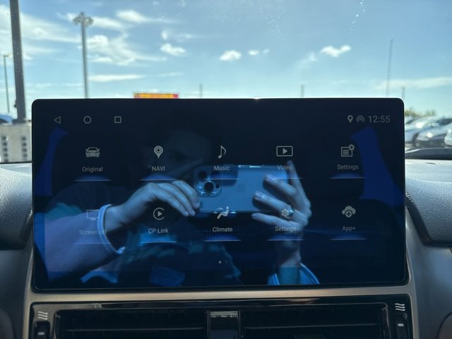 Used 2017 Lexus GX 460 image 18