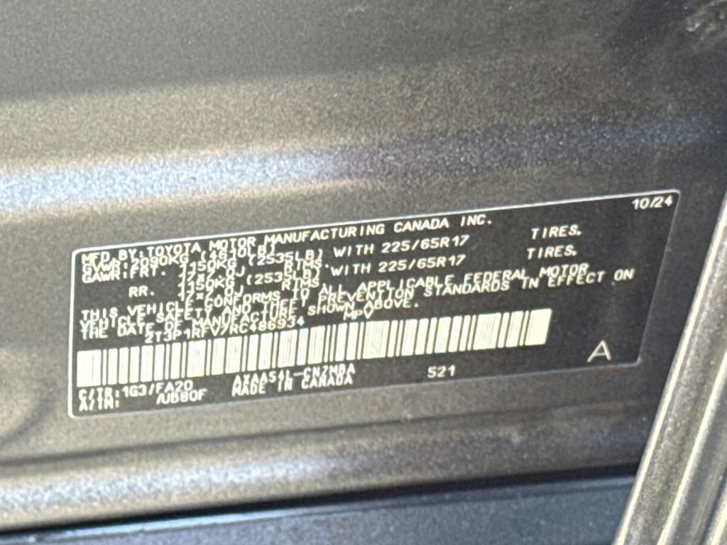 Used 2024 Toyota RAV4 XLE AWD/4WD image 44