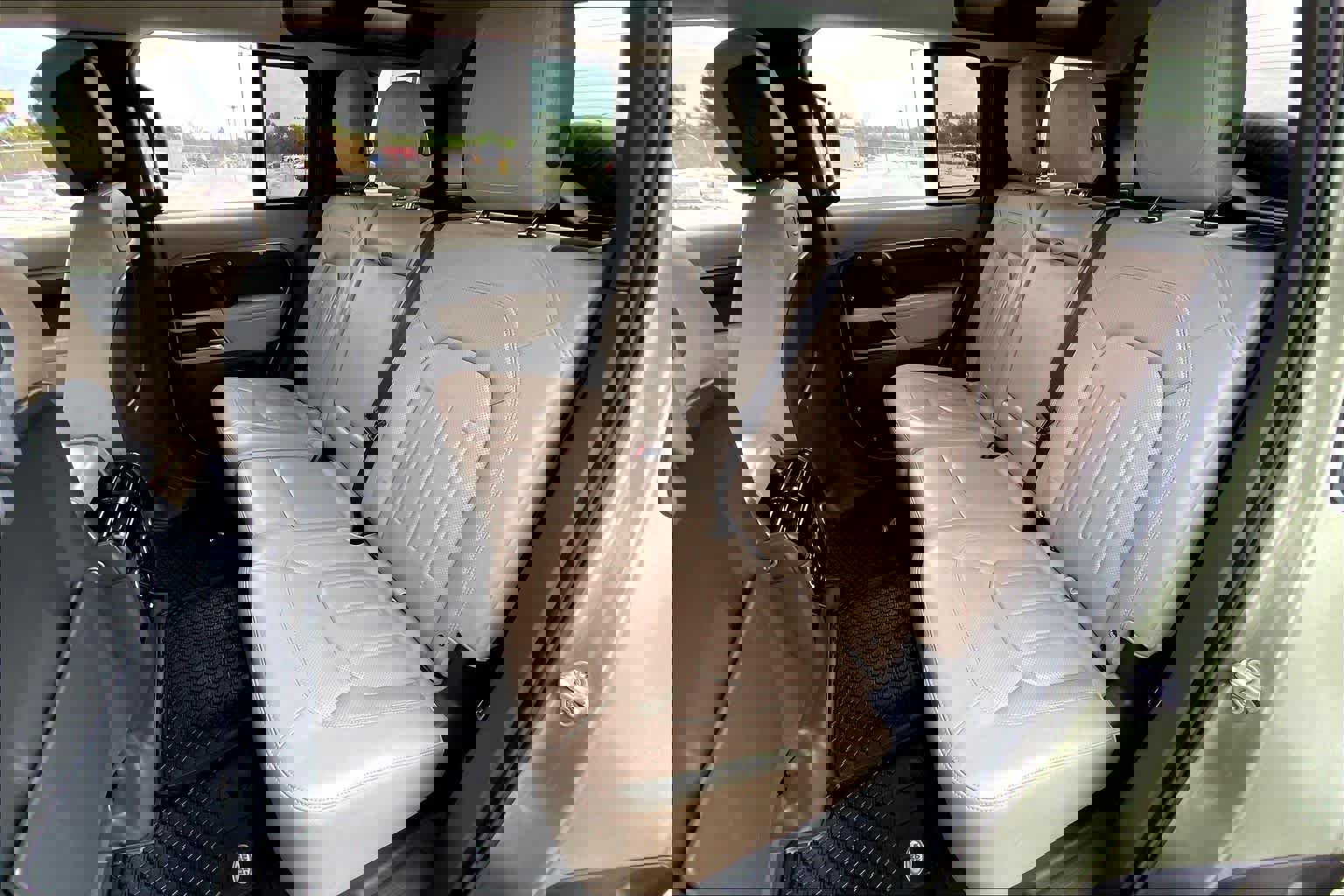 Used 2020 Land Rover Defender 110 HSE image 20