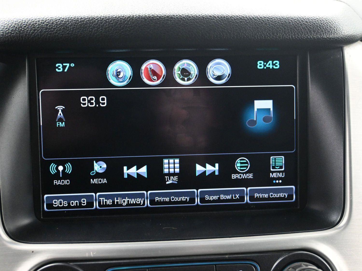 Used 2017 GMC Yukon XL SLT image 32