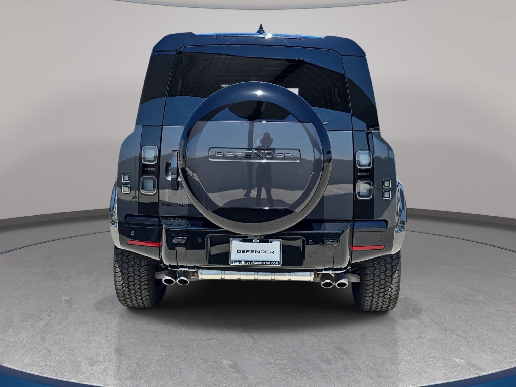 New 2026 Land Rover Defender 110 X-Dynamic SE AWD/4WD image 6
