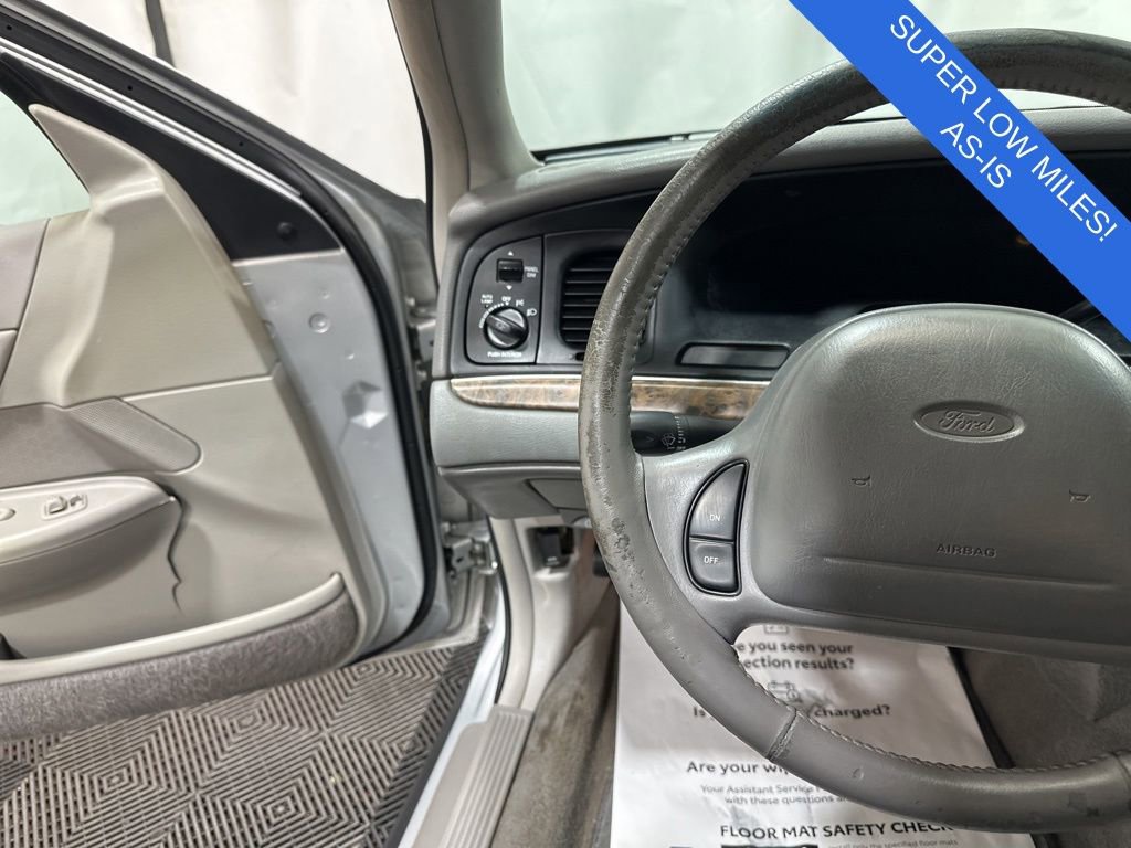 Used 1998 Ford Crown Victoria LX RWD image 24