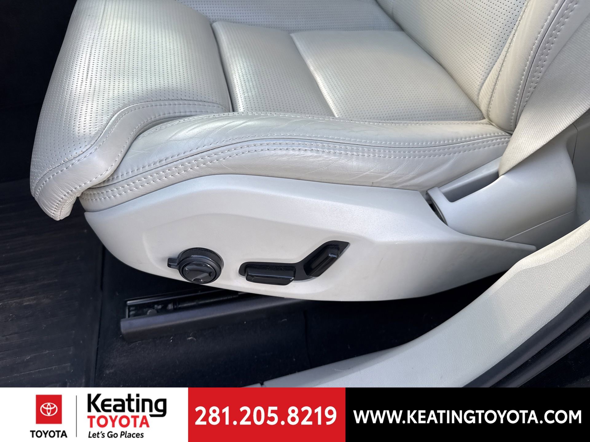 Used 2021 Volvo XC60 T5 Inscription w/ Protection Package Premier image 15