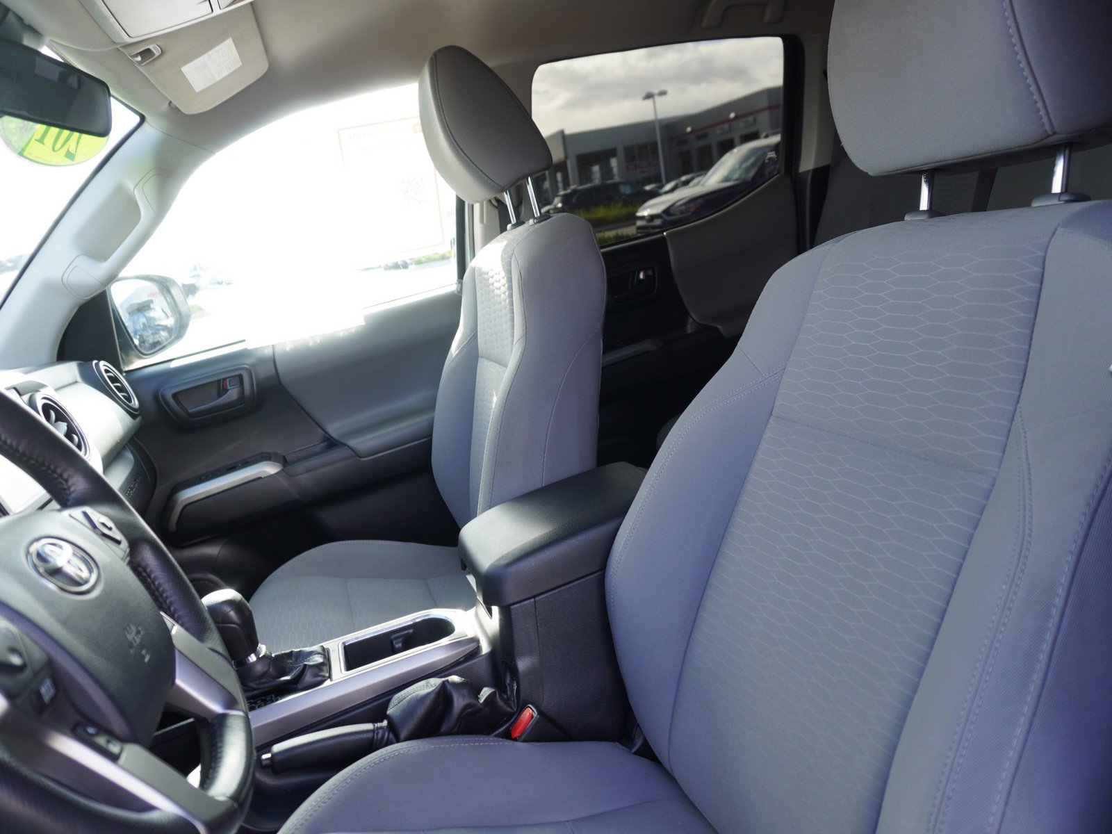 Used 2019 Toyota Tacoma SR5 image 21