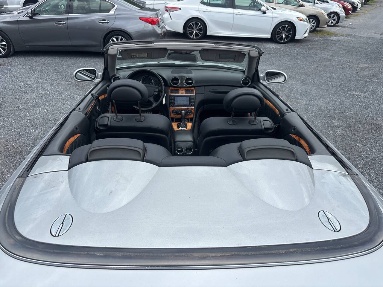 Used 2005 Mercedes-Benz CLK 320 Cabriolet image 11