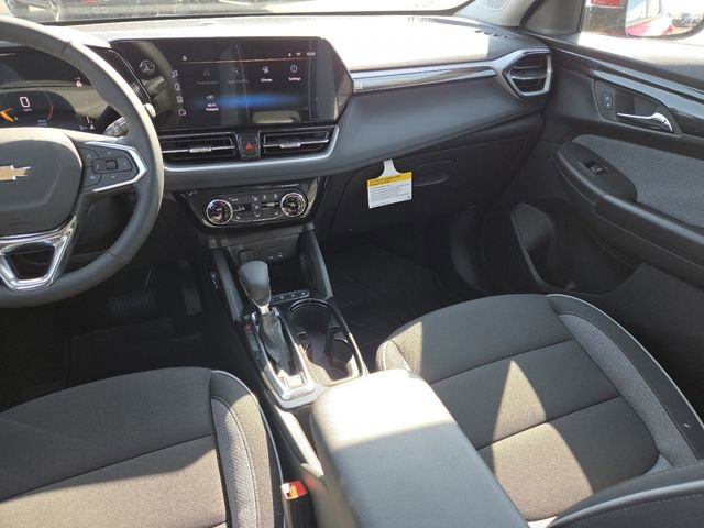 New 2026 Chevrolet TrailBlazer LT FWD image 32