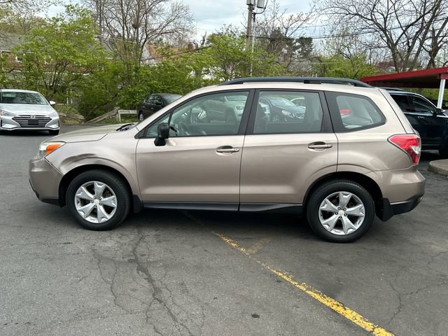 Used 2015 Subaru Forester 2.5i w/ Alloy Wheel Package image 2