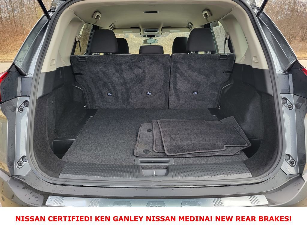 Certified 2023 Nissan Rogue SV image 42