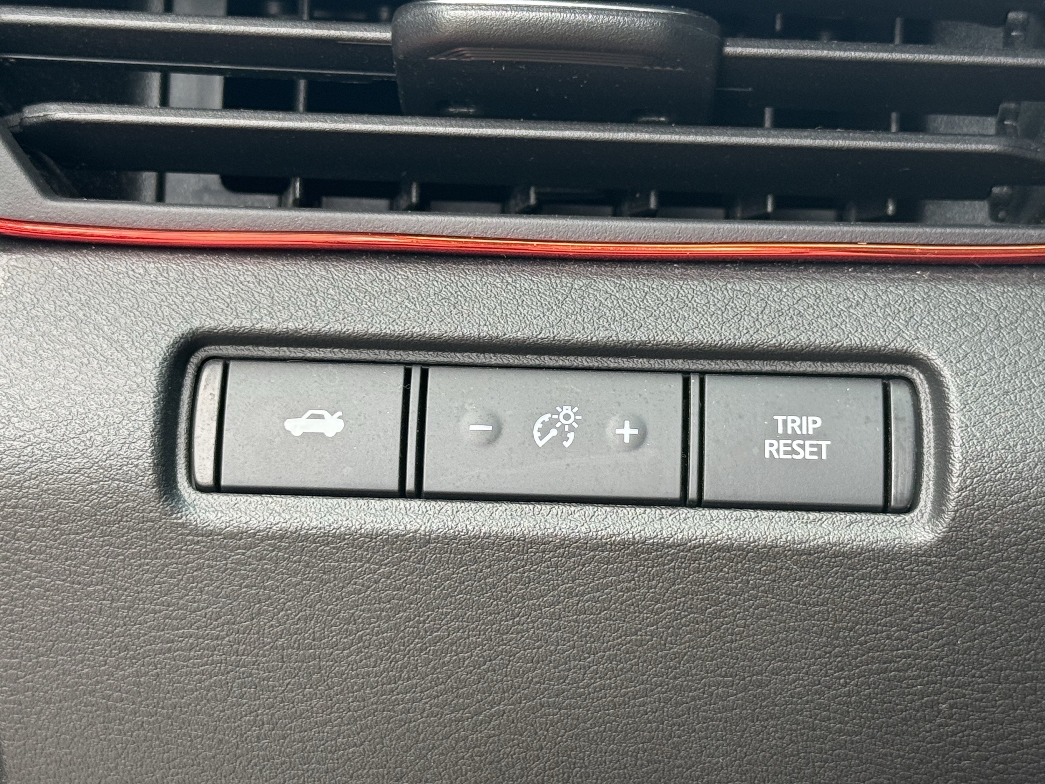 Used 2023 Nissan Altima 2.5 SV FWD image 25