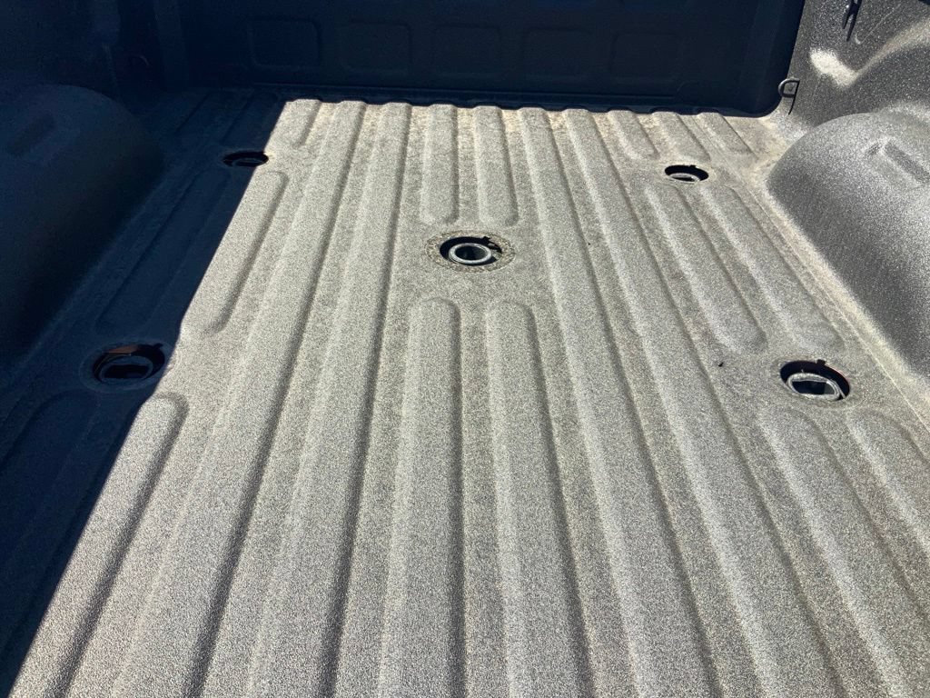New 2026 RAM 2500 Laramie w/ Night Edition AWD/4WD image 8
