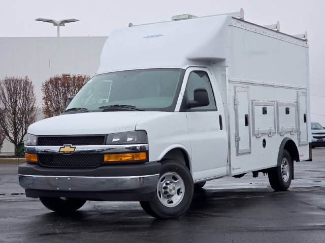 New 2026 Chevrolet Express 3500 w/ Power Convenience Package RWD image 2