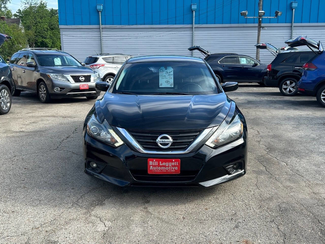 Used 2016 Nissan Altima 2.5 SR w/ LED Appearance Package FWD image 3