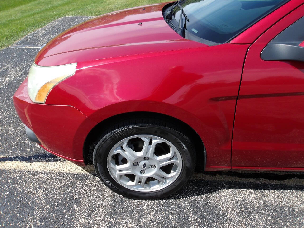 Used 2009 Ford Focus SES FWD image 27
