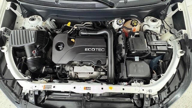 Used 2019 Chevrolet Equinox LT image 24