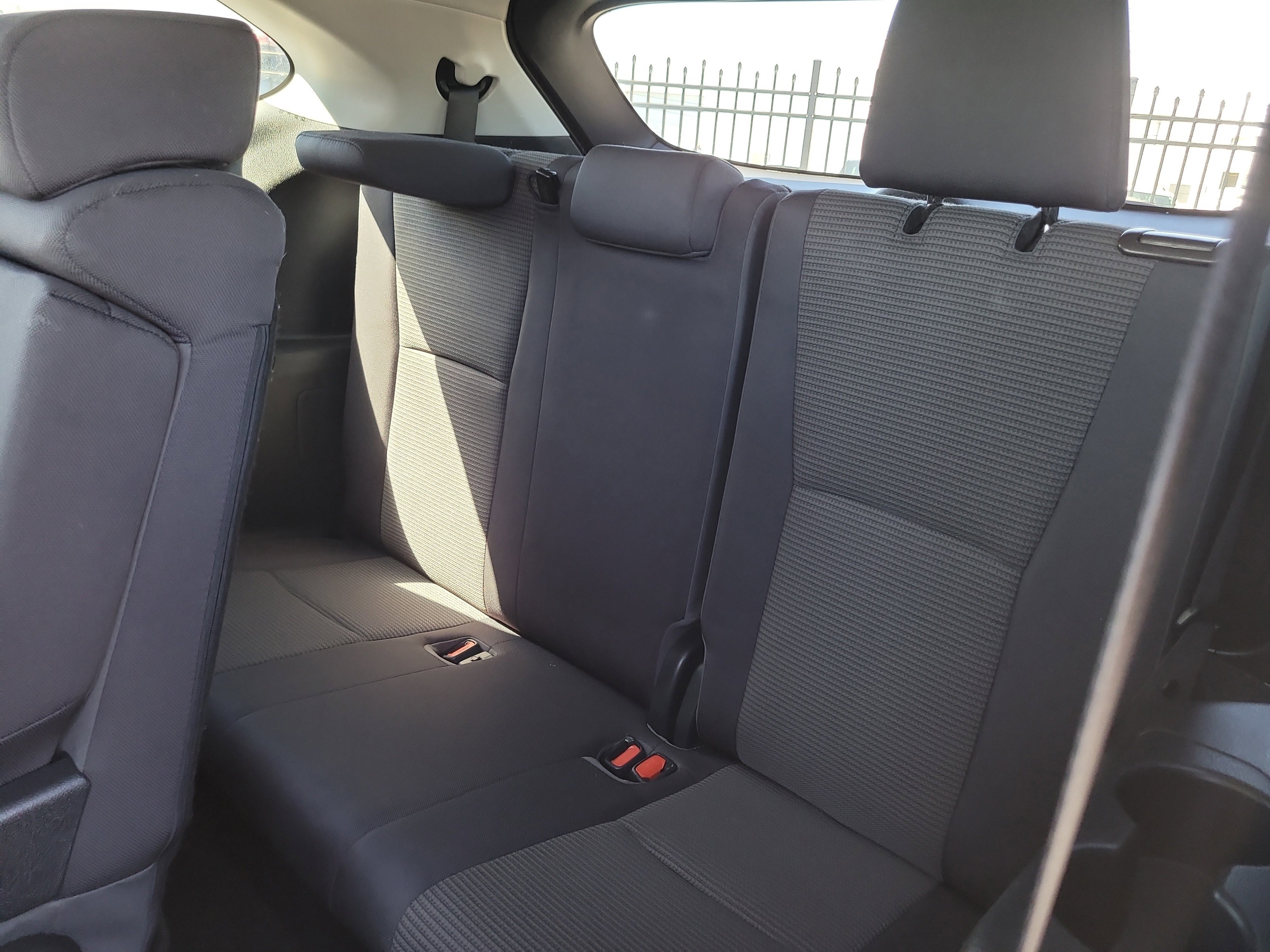 Used 2023 Toyota Highlander LE image 16