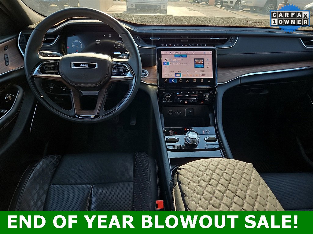 Used 2024 Jeep Grand Cherokee L Summit w/ Luxury Tech Group V image 12