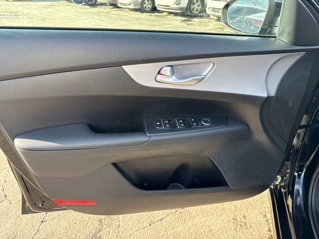 Used 2024 Kia Forte LXS image 13