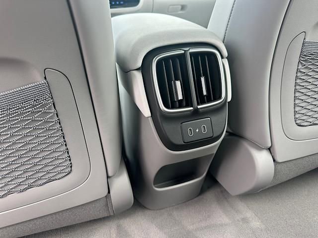 Used 2024 Hyundai Ioniq 6 SEL image 10