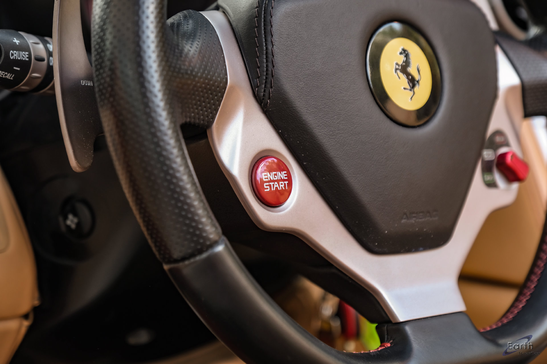 Used 2014 Ferrari California RWD image 51