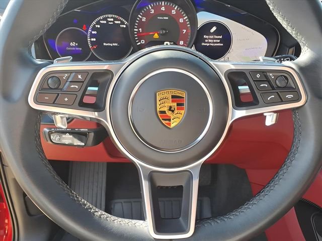 Used 2023 Porsche Cayenne Platinum Edition image 9