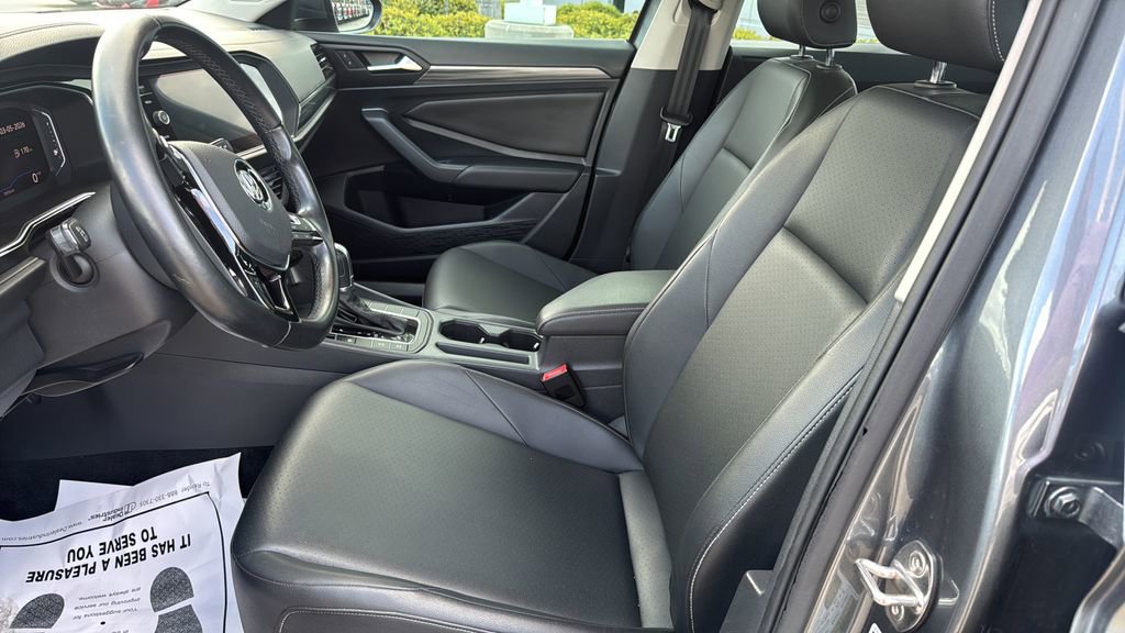 Used 2019 Volkswagen Jetta SEL image 8