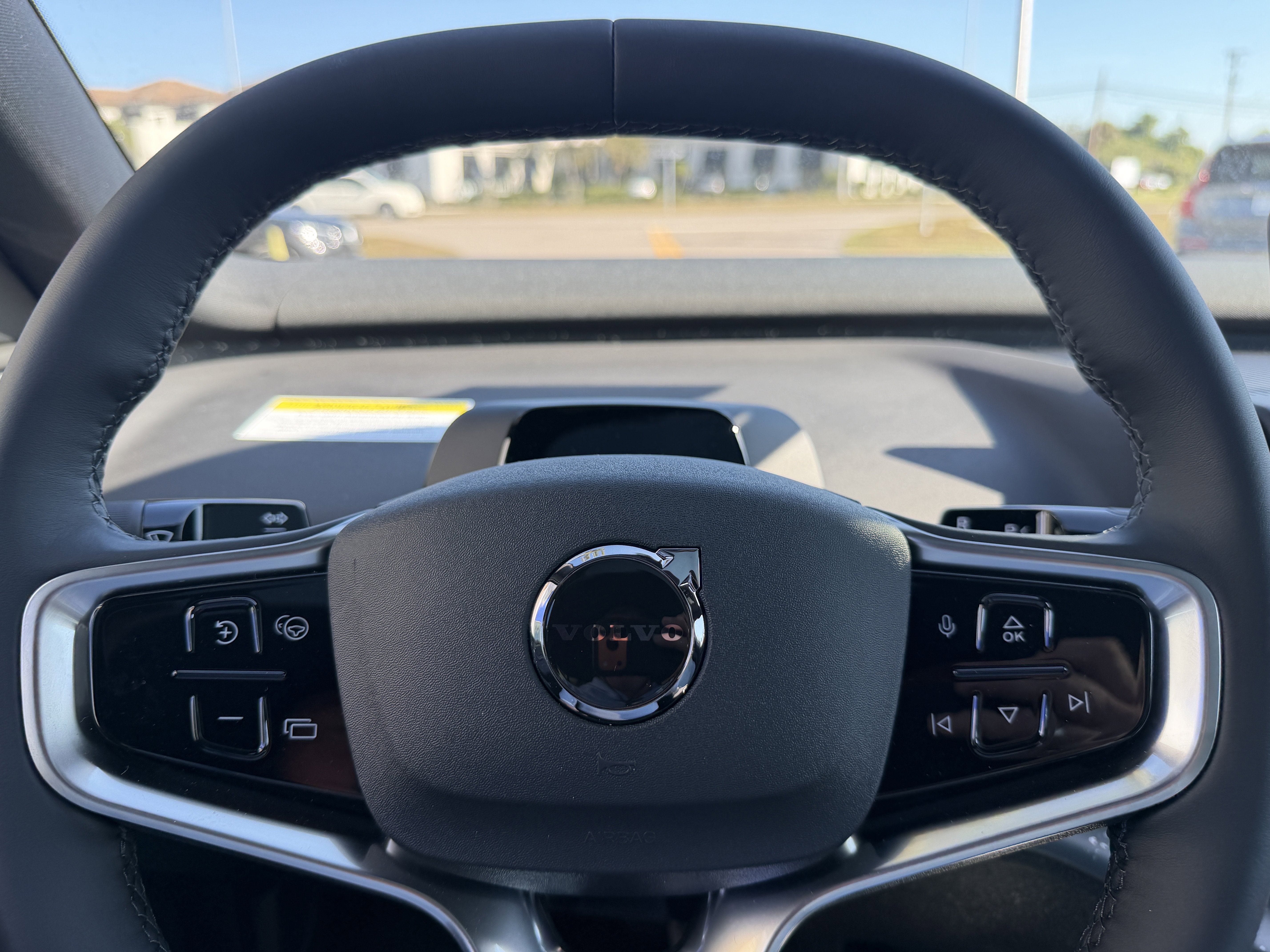 New 2026 Volvo EX30 Ultra image 25