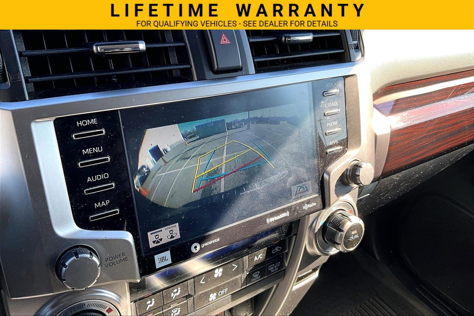 Used 2022 Toyota 4Runner Limited AWD/4WD image 27