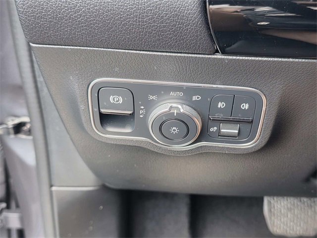 Certified 2021 Mercedes-Benz GLA 250 4MATIC w/ Premium Package image 19