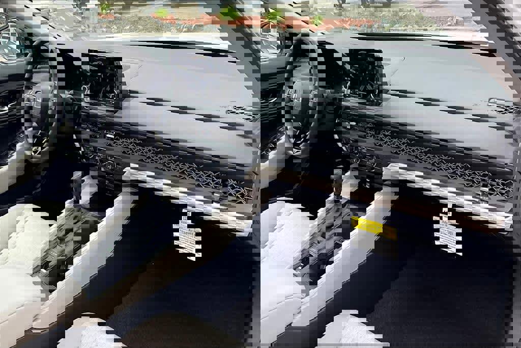 New 2025 Honda Accord SE image 9