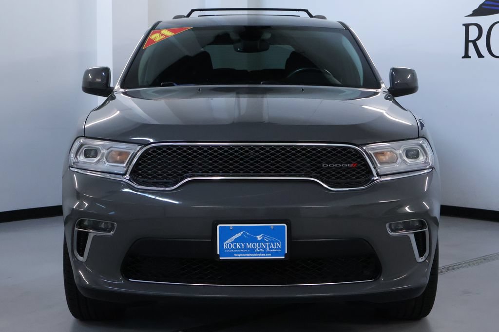 Used 2021 Dodge Durango SXT AWD/4WD image 2